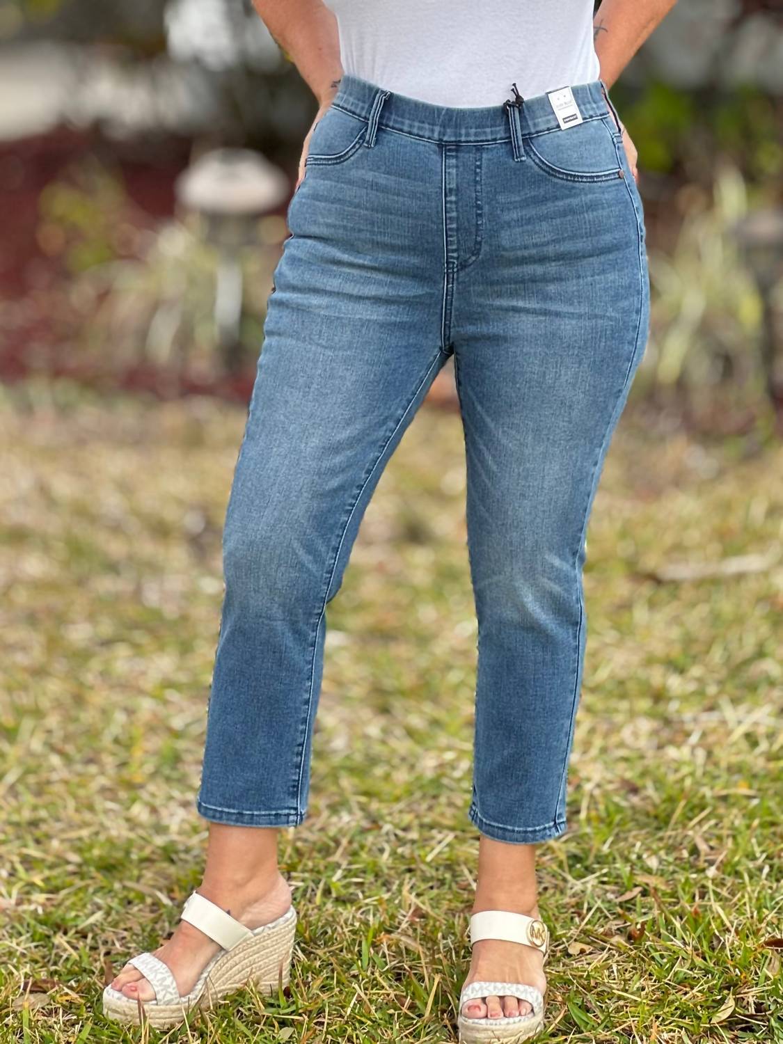 Judy Blue - Play It Cool Capris Jeans