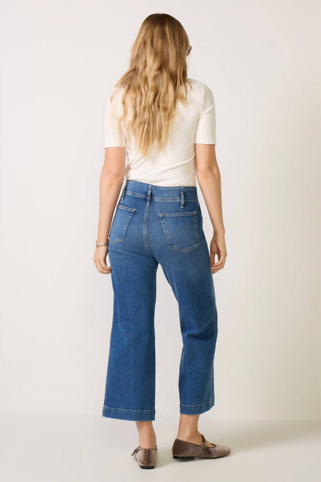 Frame - The Seamed Wide Trouser Crop Jean