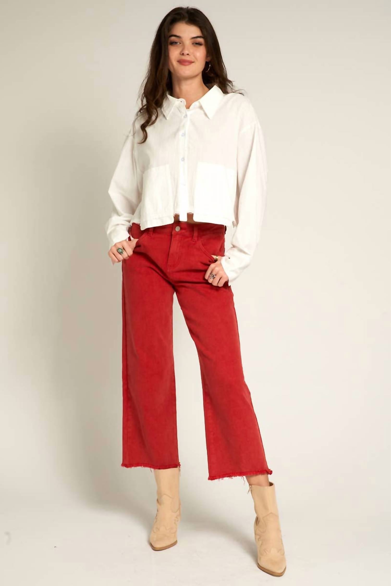En Creme - Cropped Frayed Hem Jean