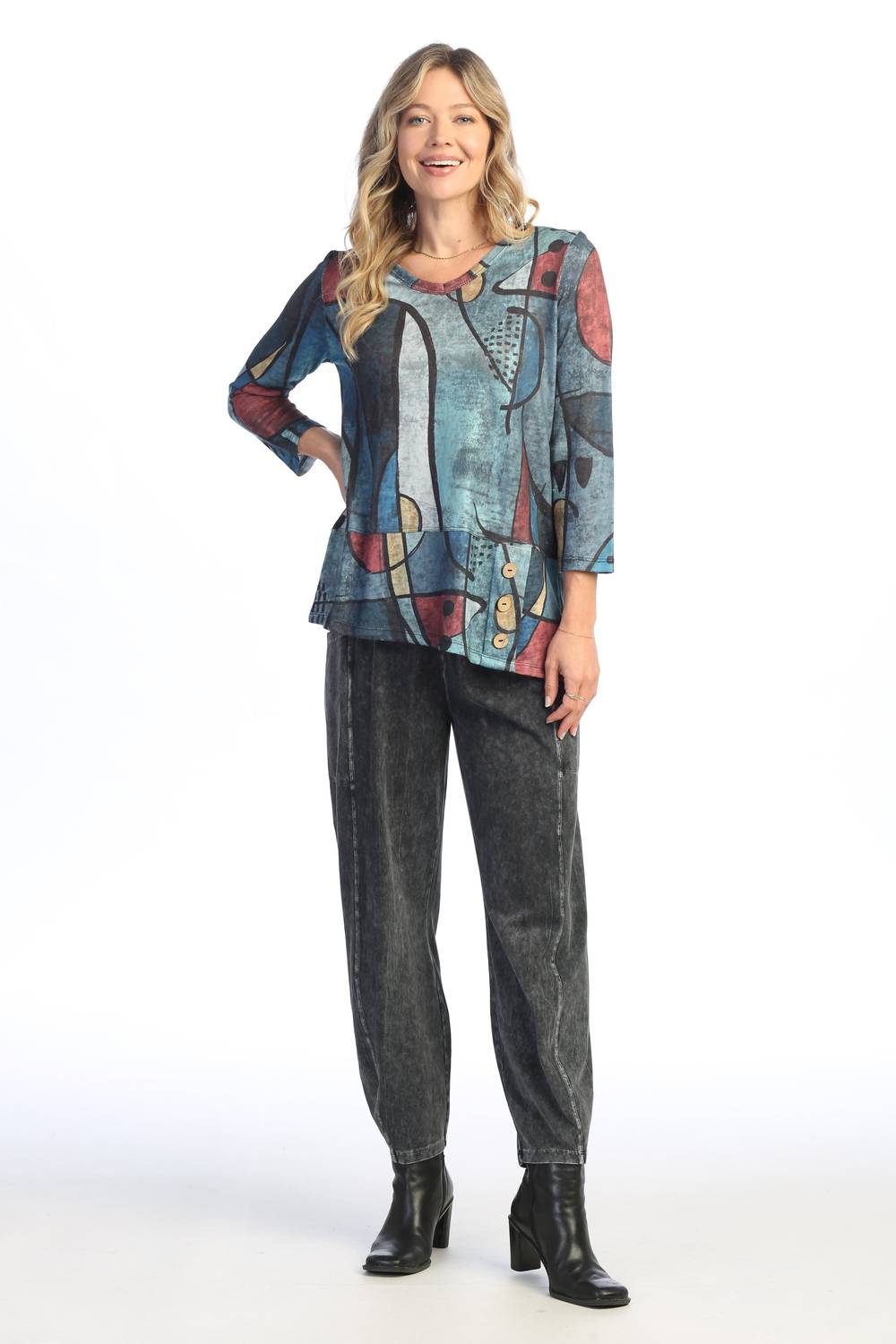Jess & Jane - Granada Light Knit Asymmetric Hem Top