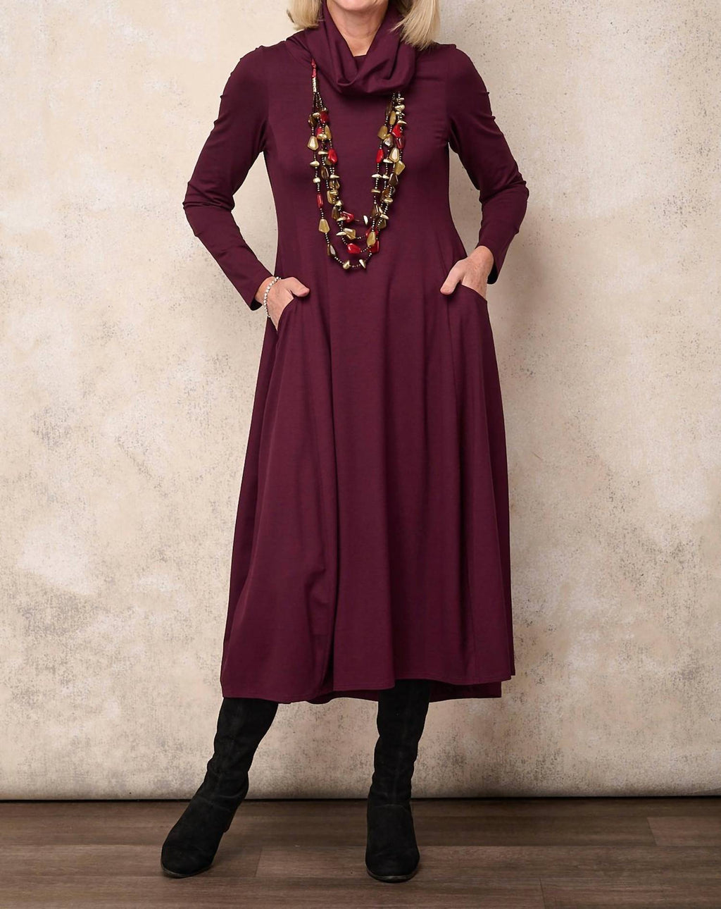 Noen - Long-sleeve Cowl Neck Soft Knit Dress